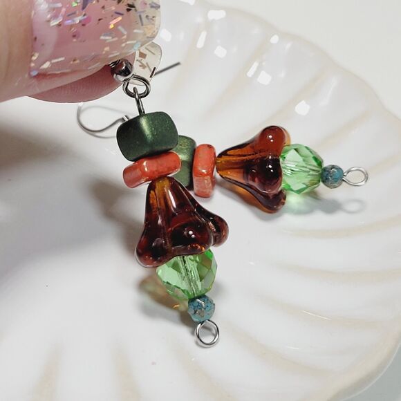 NEW BOHEMIALIZ earrings 688gbrn#mfs Green Czech flower dangle earrings fairy ear - Picture 4 of 5